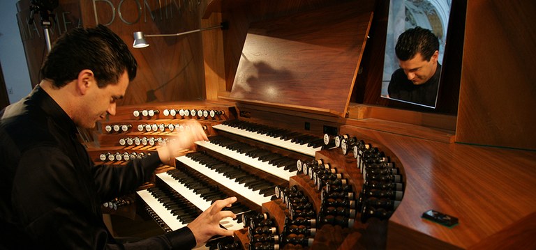 CNDM. Bach Vermut. Paolo Oreni.