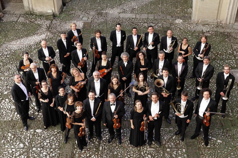 CNDM. Europa Galante & Coro de Cámara del Palau de la Música Catalana.