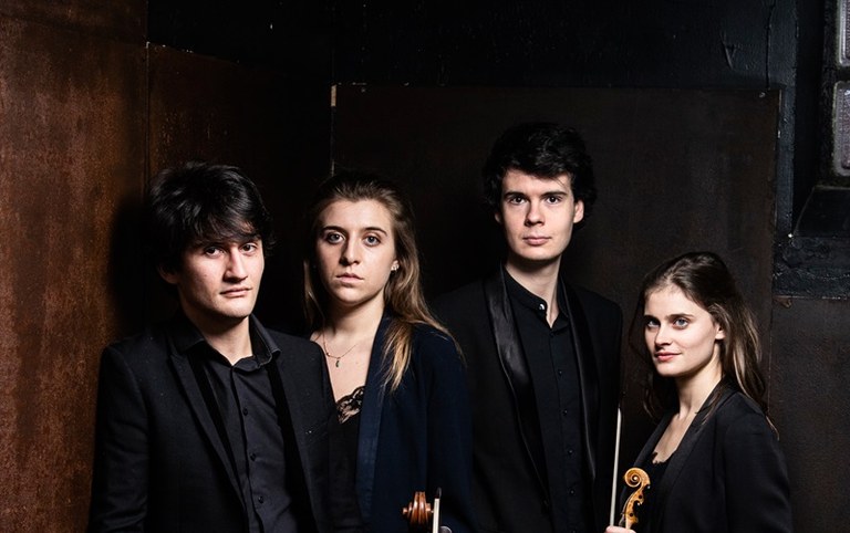 CNDM. Le Consort.