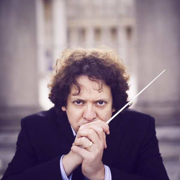 Fundación Excelentia. Carmina Burana y los Pinos de Roma.