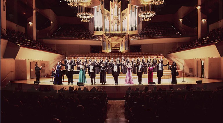Fundación Operística de Navarra. Concierto de Gala Benéfico.