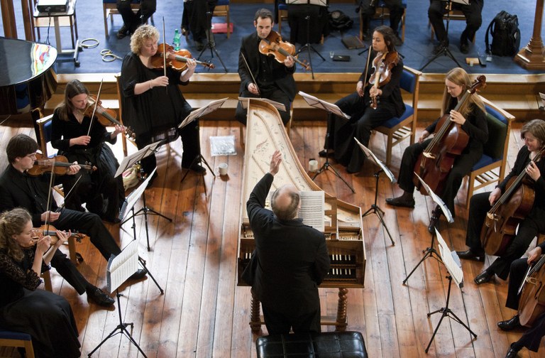 UAM. John Butt & Dunedin Consort. Homenaje al Prof. Tomás y Valiente. Música por la Paz.